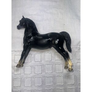 Breyers Traditional Black Horse In Show Stance USA Stamped